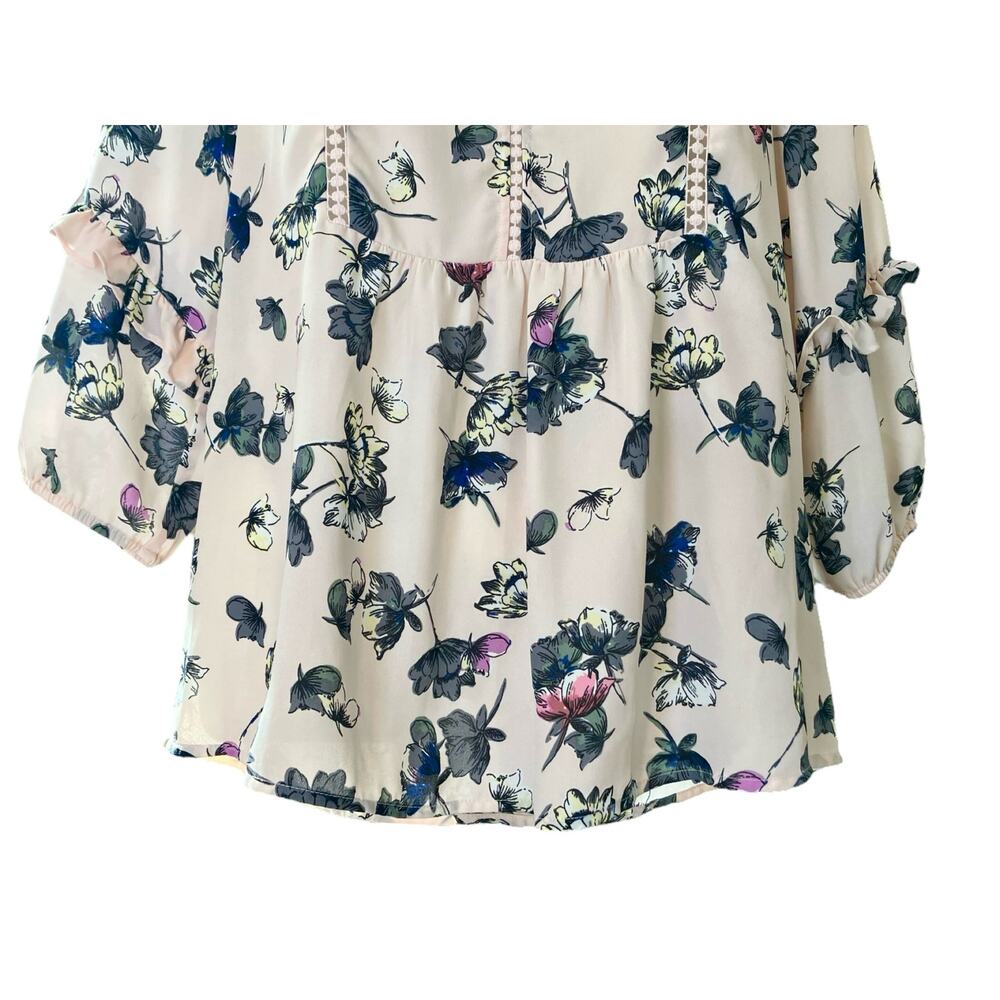 Maurices Womens Lt. Pink Floral Ruffle Neck W/ Crochet Details Blouse | Size S - Picture 4 of 13